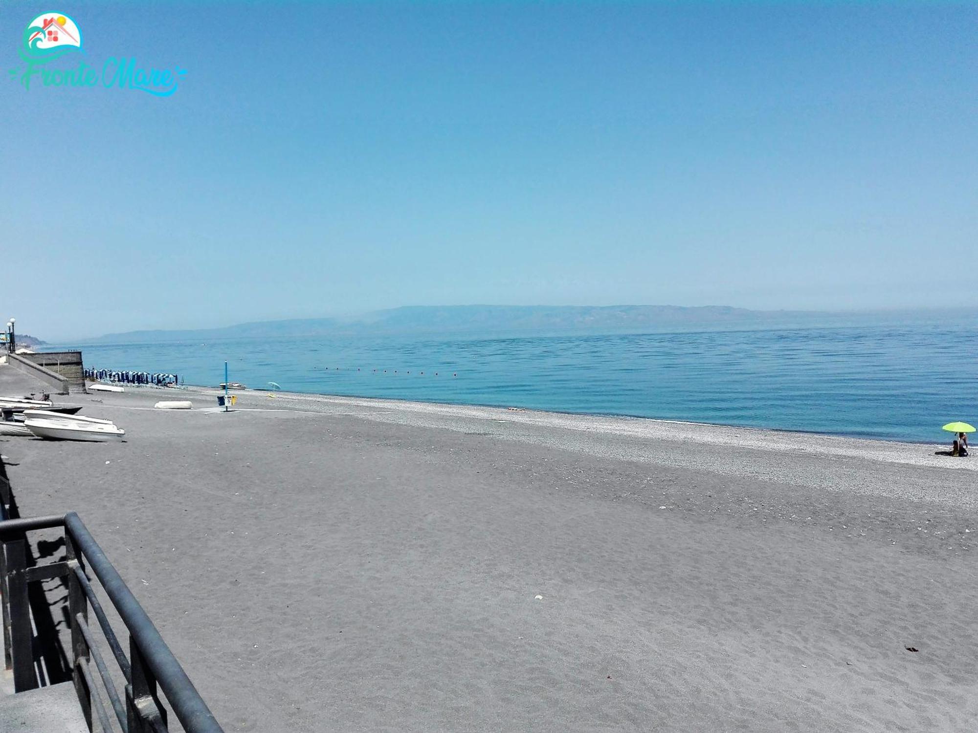 Casa Fronte Mare Villa Santa Teresa di Riva Kültér fotó