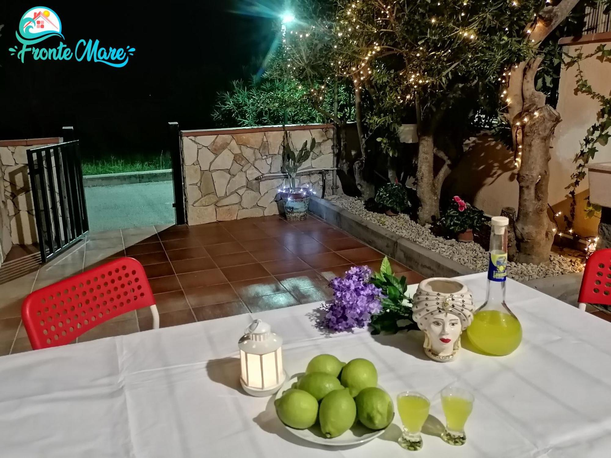 Casa Fronte Mare Villa Santa Teresa di Riva Kültér fotó